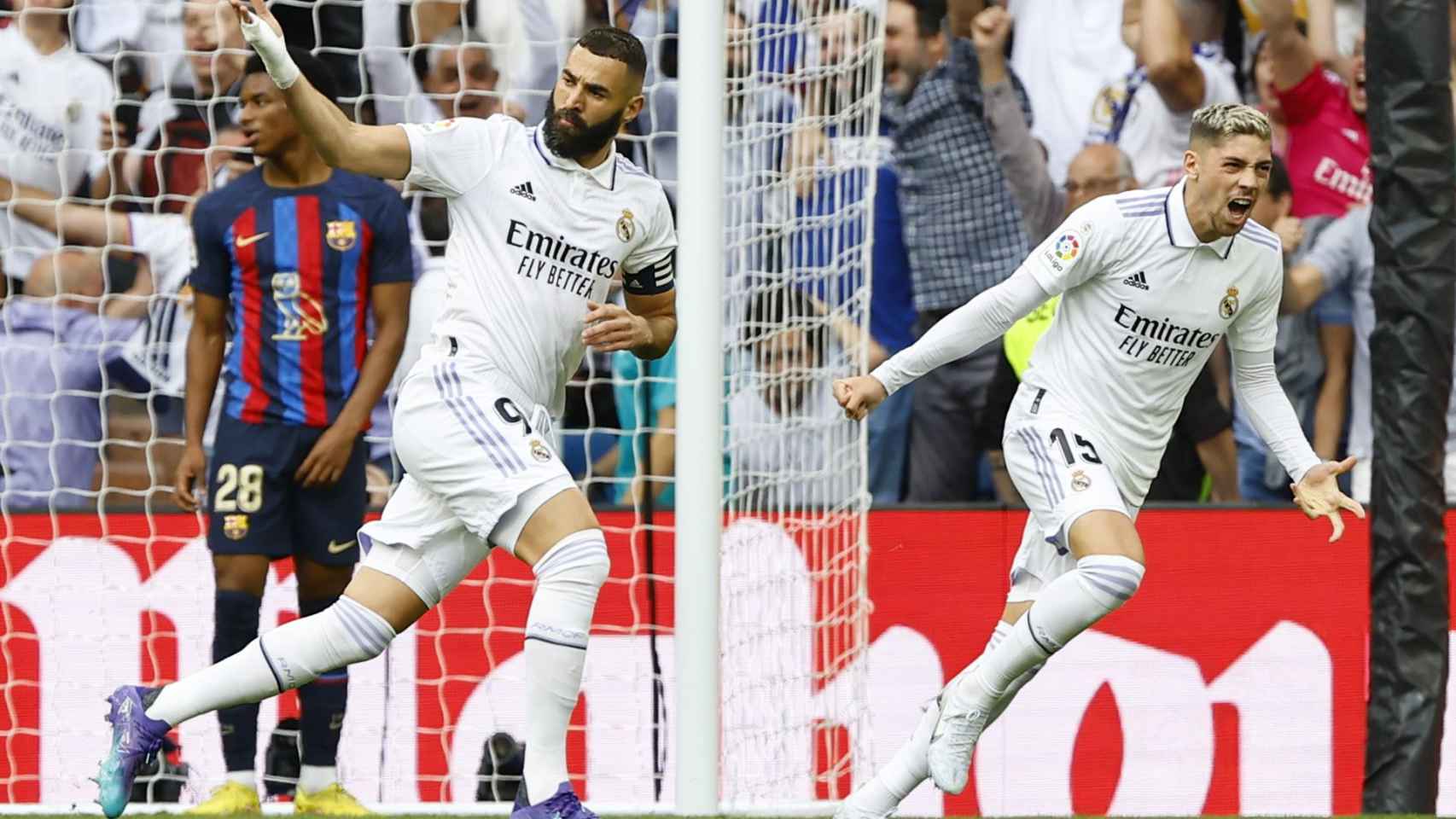 Benzema celebra su gol al Barça / EFE