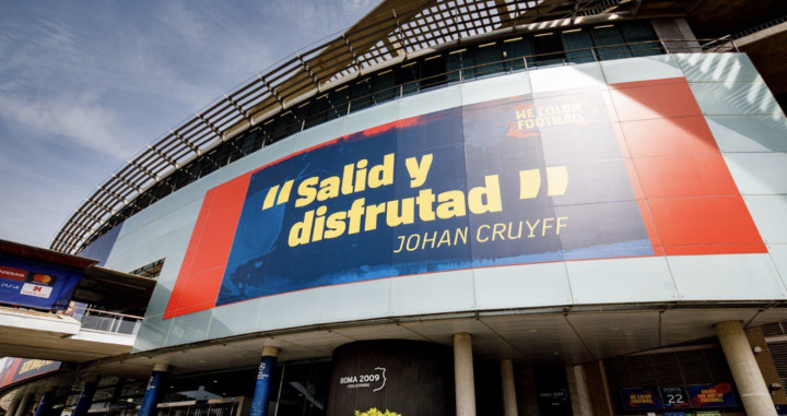 Una foto del lema que luce en el Camp Nou este martes antes de recibir al Manchester United en Champions League