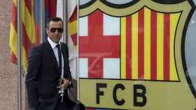 Jorge Mendes, en las oficinas del FC Barcelona para hacer negocio con Laporta / EFE
