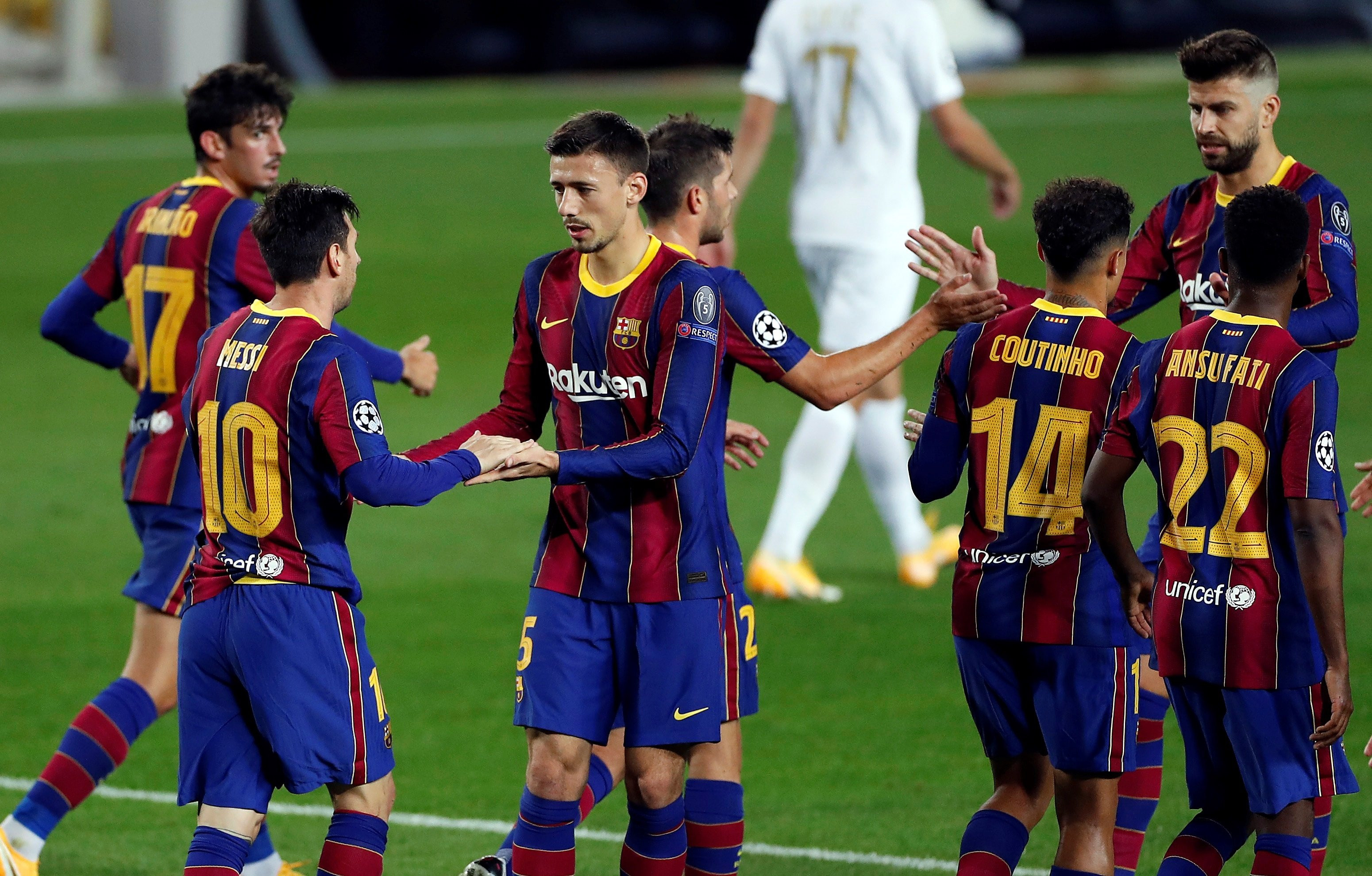 Los jugadores del Barça, celebrando el gol de Messi | EFE