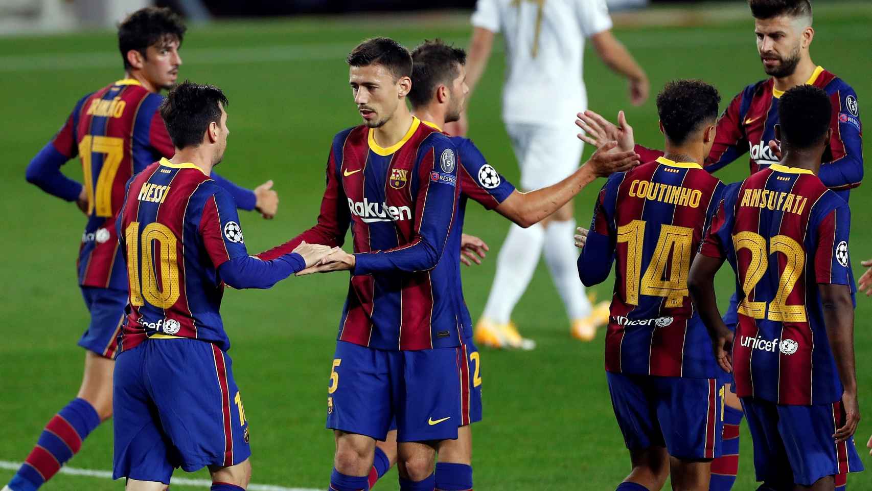 Los jugadores del Barça, celebrando el gol de Messi | EFE