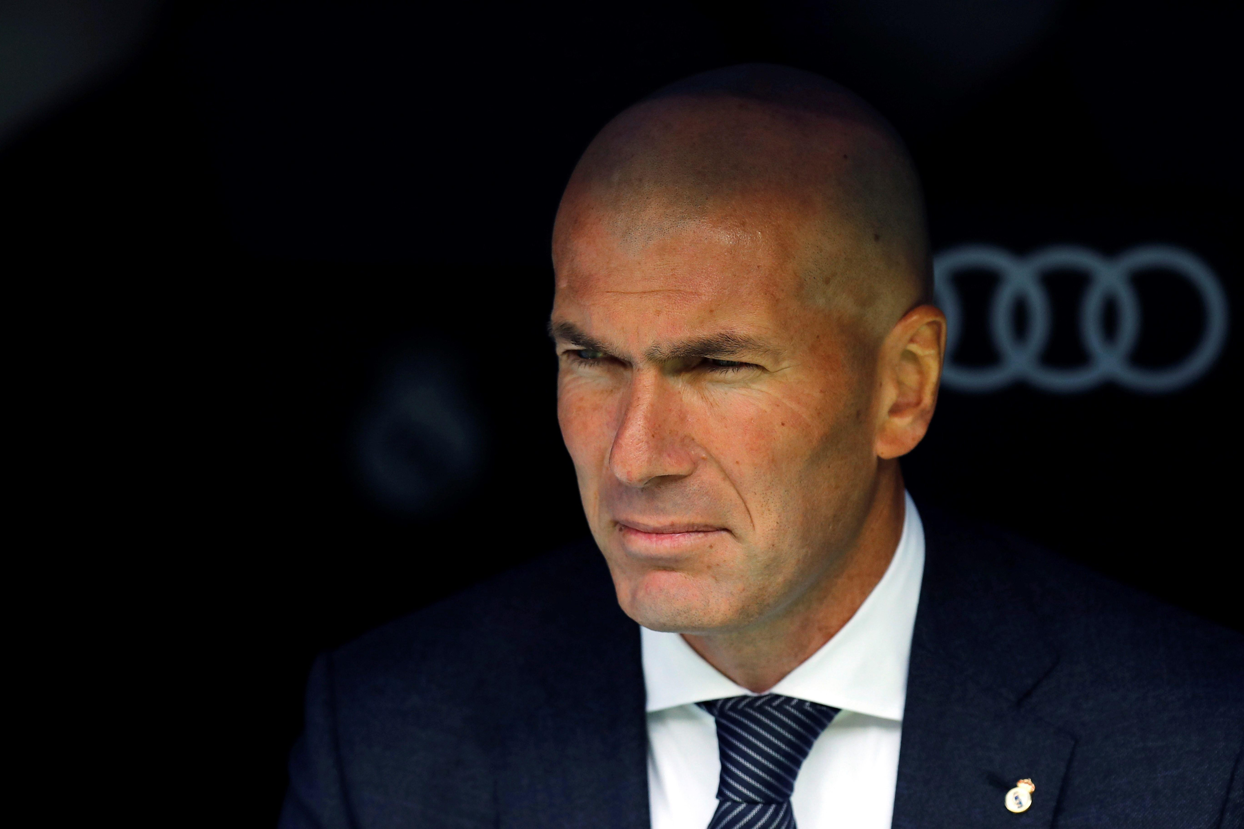 Una foto de Zinedine Zidane en el banquillo del Santiago Bernabéu Real Madrid / EFE