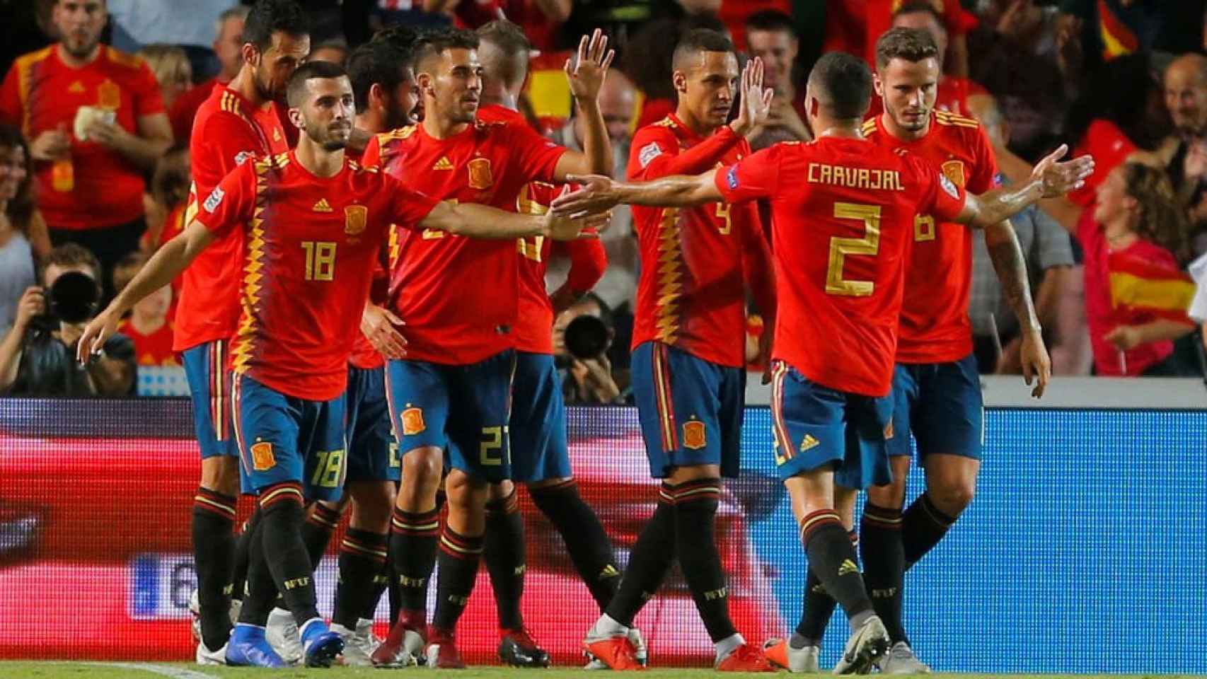 Una foto de los jugadores de la Selección española celebrando un gol frente a Croacia con Luis Enrique como entrenador / Cuatro