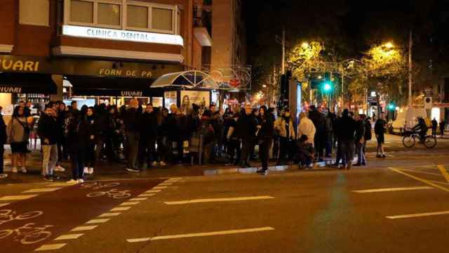 CDR desalojados por los Mossos de la Avenida Meridiana de Barcelona / TWITTER L'ALERTA