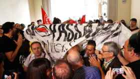 Boicot de radicales independentistas a un acto sobre la figura de Cervantes en la UB / CG
