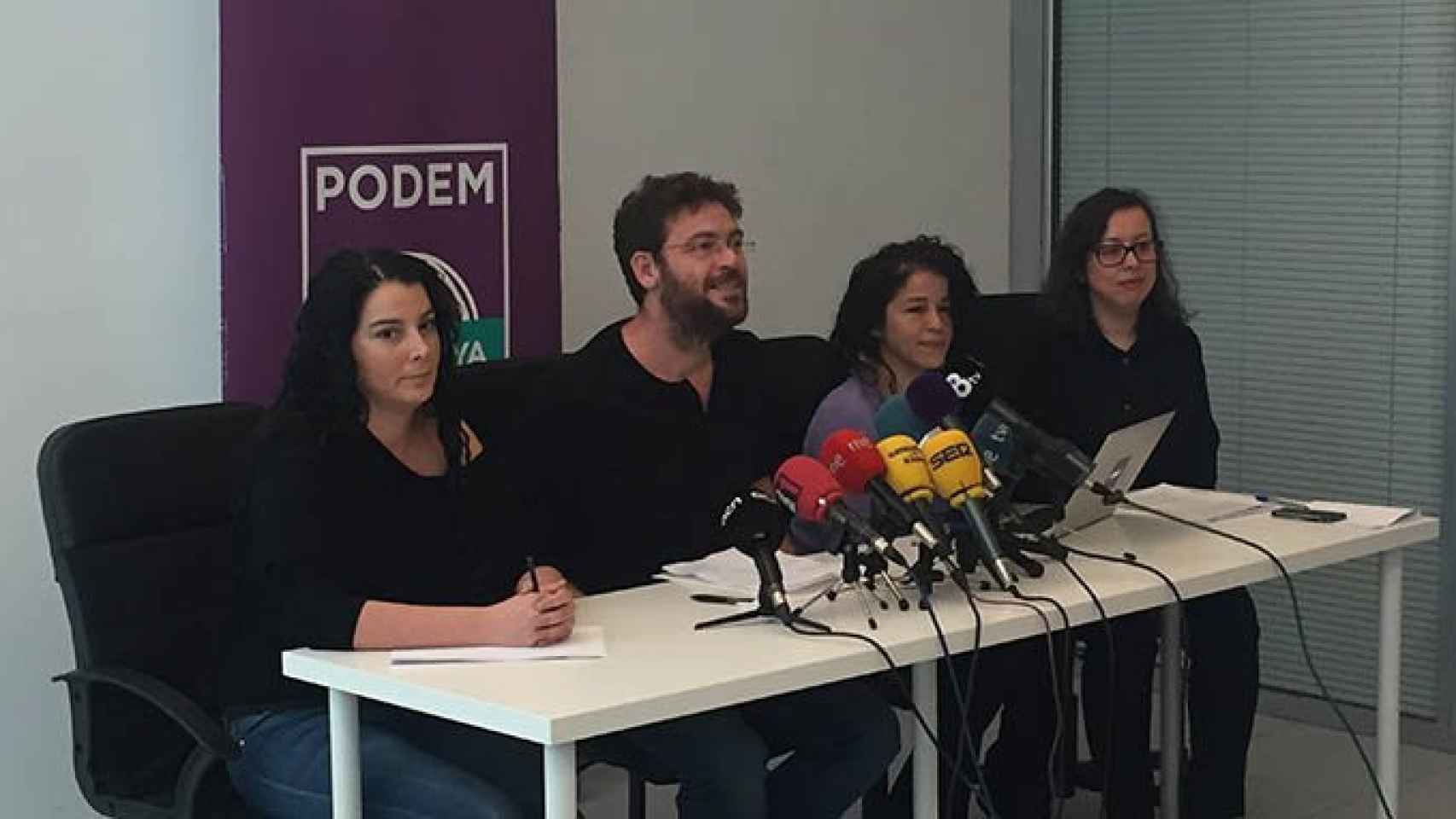 El secertario general de Podem, Albano Dante Fachin, explica la retirada de su candidatura a la confluencia de las izquierdas que impulsan los comunes / CG