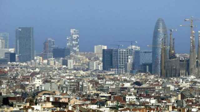 Vista de Barcelona, donde los gobiernos alemán y belga desaconsejan viajar / EFE