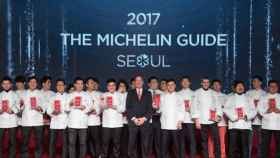 El director mundial de la Guía Michelin, Michael Ellis, en la presentación del libro rojo de Seúl 2017 / CG