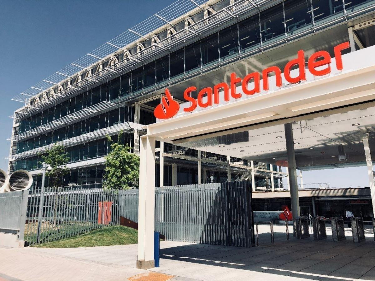 Imagen de una sede del banco Santander / SANTANDER