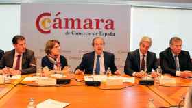 Víctor Audera (Ministerio de Industria, Energía y Turismo); Inmaculada Riera (Cámara de España); Daniel Calleja (UE); Antonio Alonso (Alstom), y Carlos Sallé (Iberdrola).