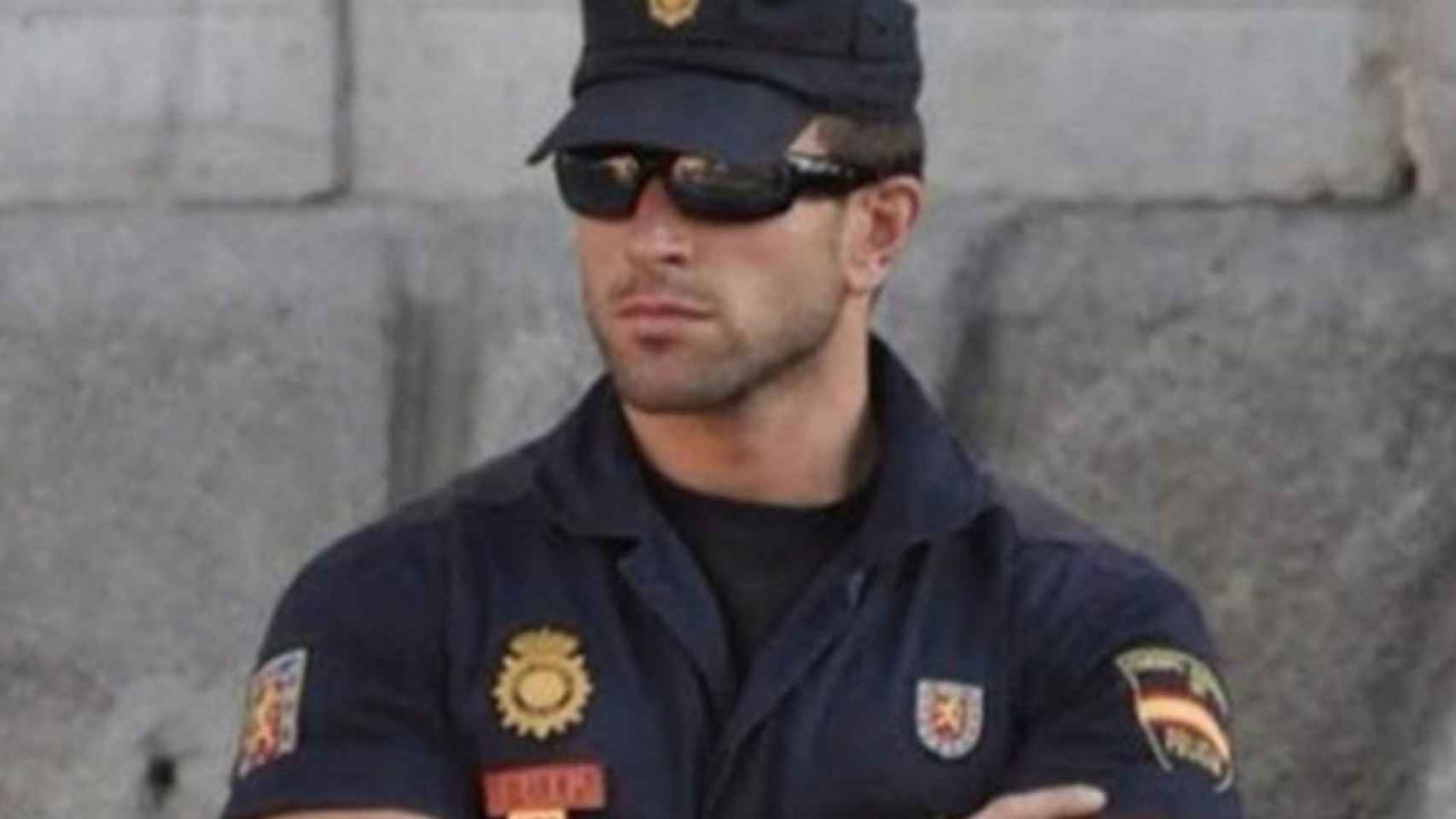 La foto del agente de la Policía Nacional más sexy