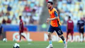 Leo Messi en el calentamiento de Argentina contra Venezuela / EFE
