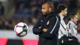 Thierry Henry en un encuentro con el Mónaco / EFE