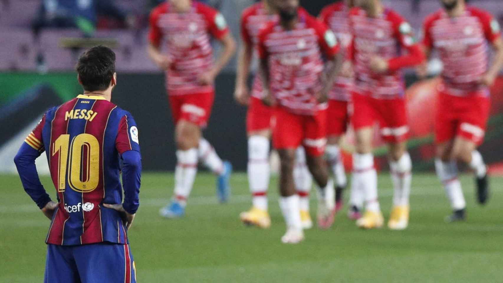 Leo Messi contra el Granada / EFE