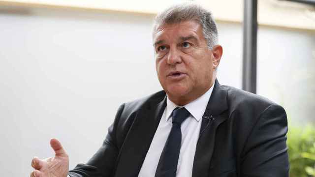 Joan Laporta, en Colombia, habla sobre la dificultad de fichar en enero por el fair play financiero / EFE