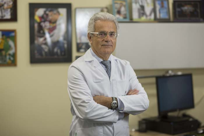 El doctor Ramon Cugat colabora desde hace años con el Barça