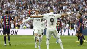 Valverde celebra el segundo gol del Real Madrid con Benzema