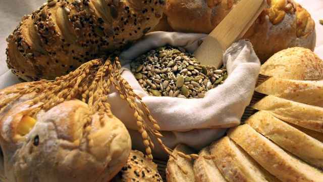 El pan ofrece un gran aporte de carbohidratos / PEXELS