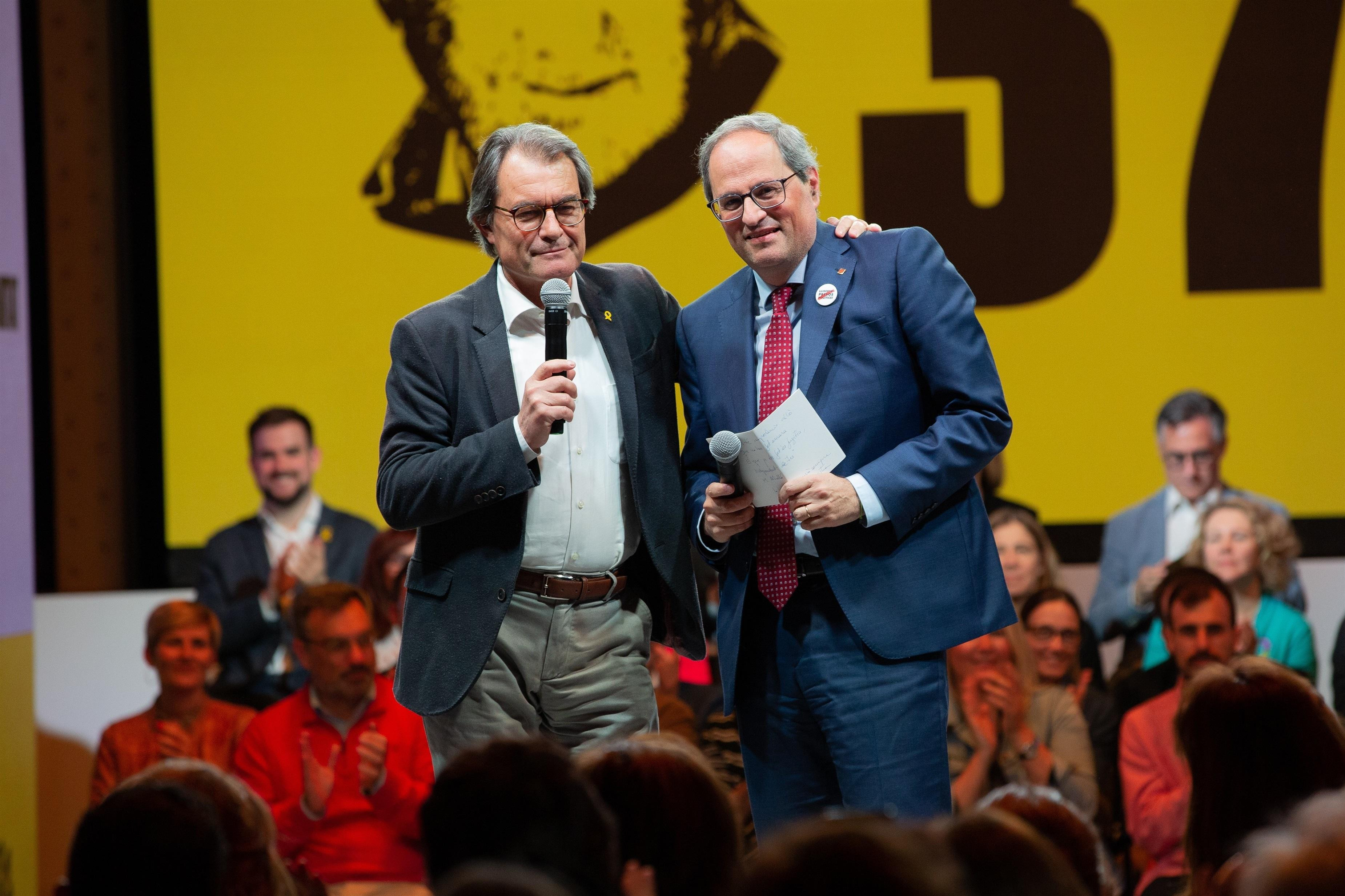 El expresidente de la Generalitat, Artur Mas, y su sucesor Quim Torra / EUROPA PRESS