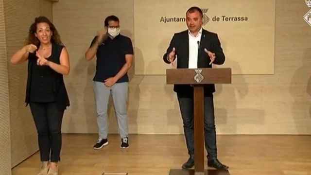 El alcalde de Terrassa, Jordi Ballart, durante la rueda de prensa sobre las nuevas medidas para contener el coronavirus