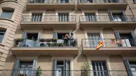 Un edificio de Barcelona repleto de viviendas particulares / EP