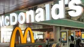 Nuevo establecimiento de McDonald's en el Aeropuerto de Barcelona / EP
