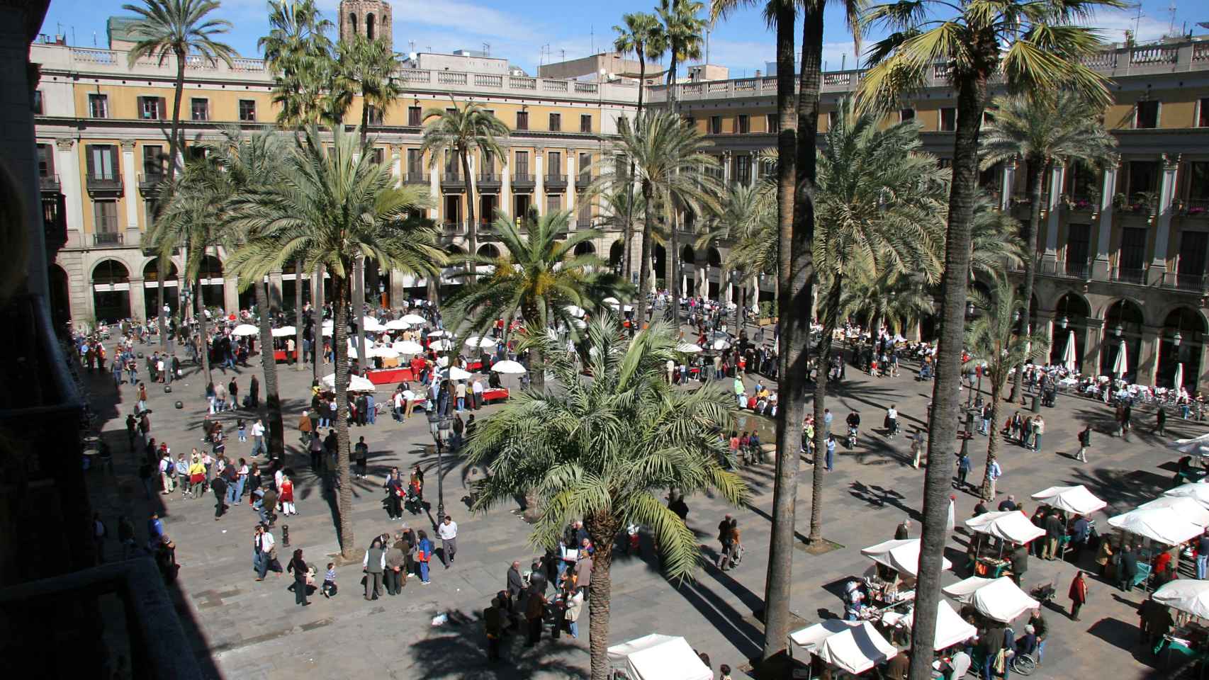 Plaza Real Barcelona, uno de los centros neurálgicos del turismo en la ciudad / CG