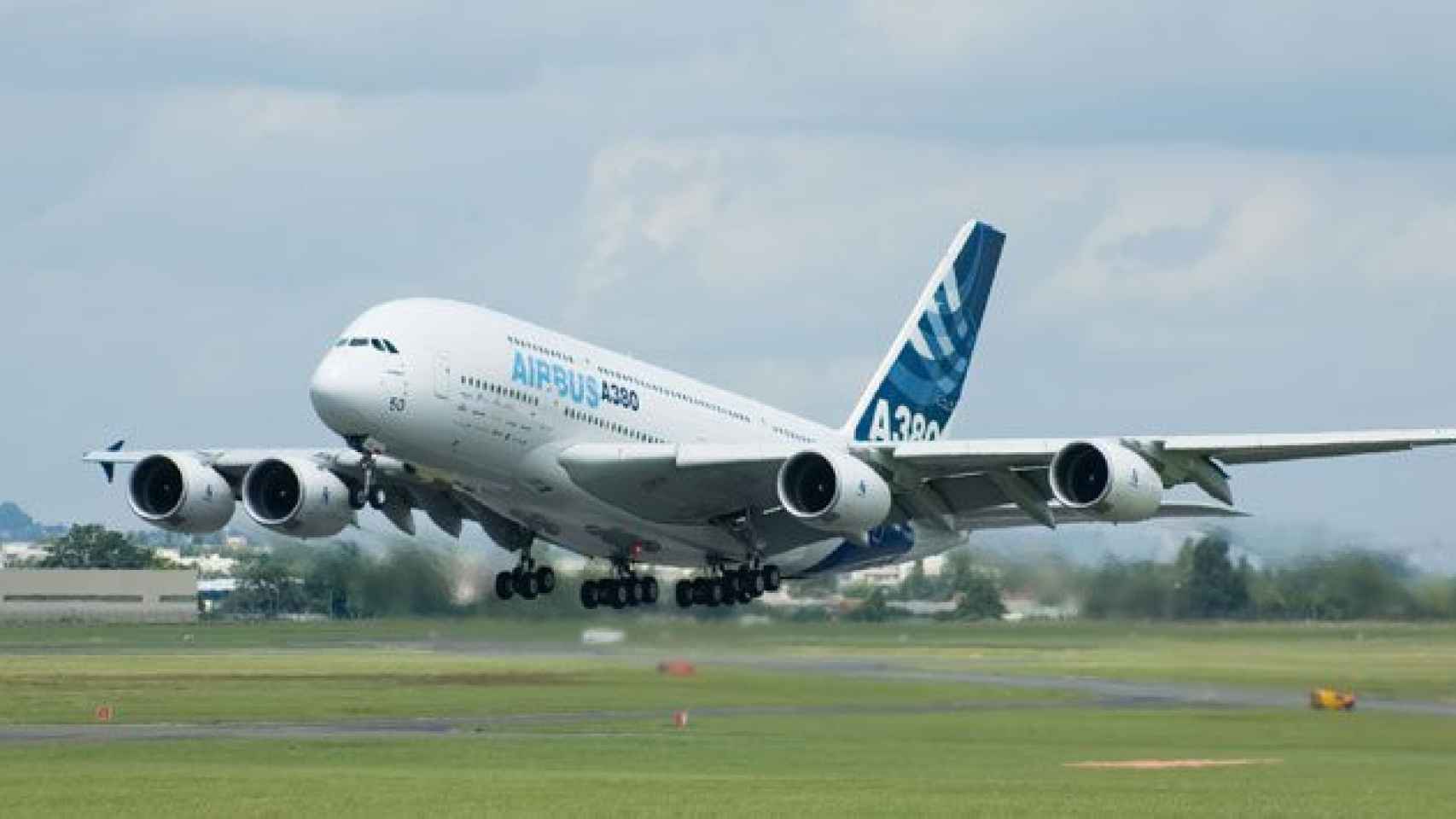 El Airbus A380 es la joya de la corona del portafolio del fabricante europeo de aviones.