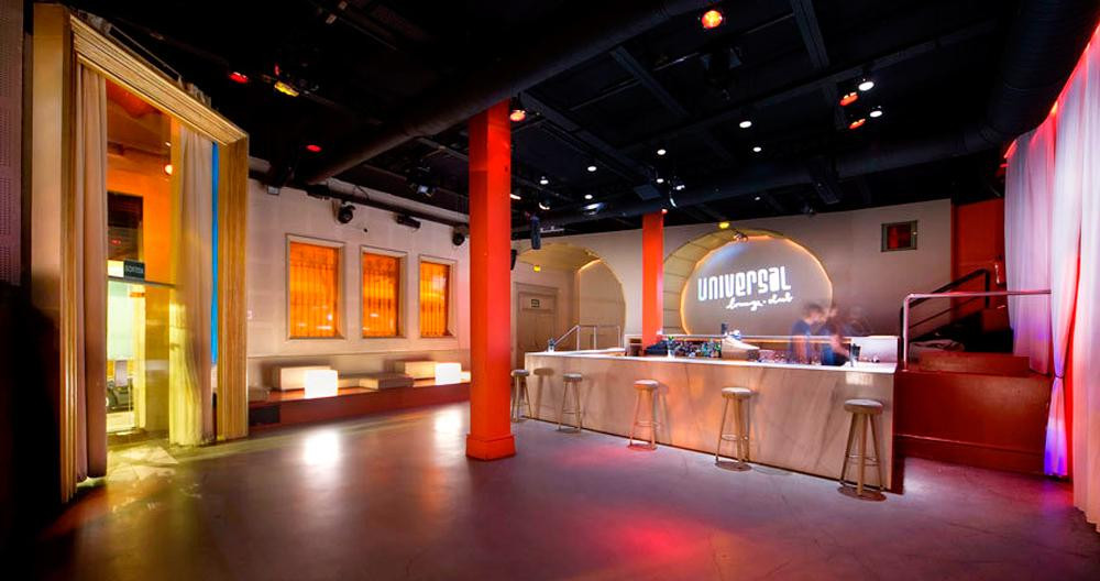 Antigua discoteca Universal de la 'zona bien' de Barcelona, que reabrirá en breve como club de caballeros / CG