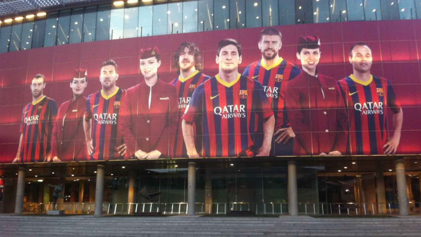 Publicidad de Qatar Airways en el Camp Nou / METRÓPOLI ABIERTA