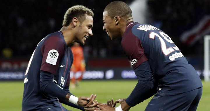 Neymar y Mbappé con el PSG/ Twitter