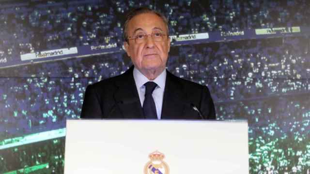 Imagen de archivo de Florentino Pérez durante una rueda de prensa / EFE