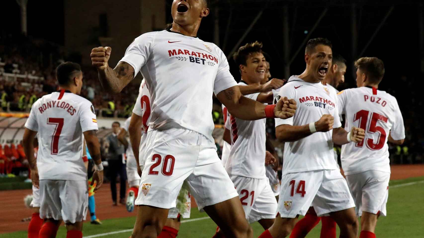 Los jugadores del Sevilla celebran un gol contra el Qarabag / EFE