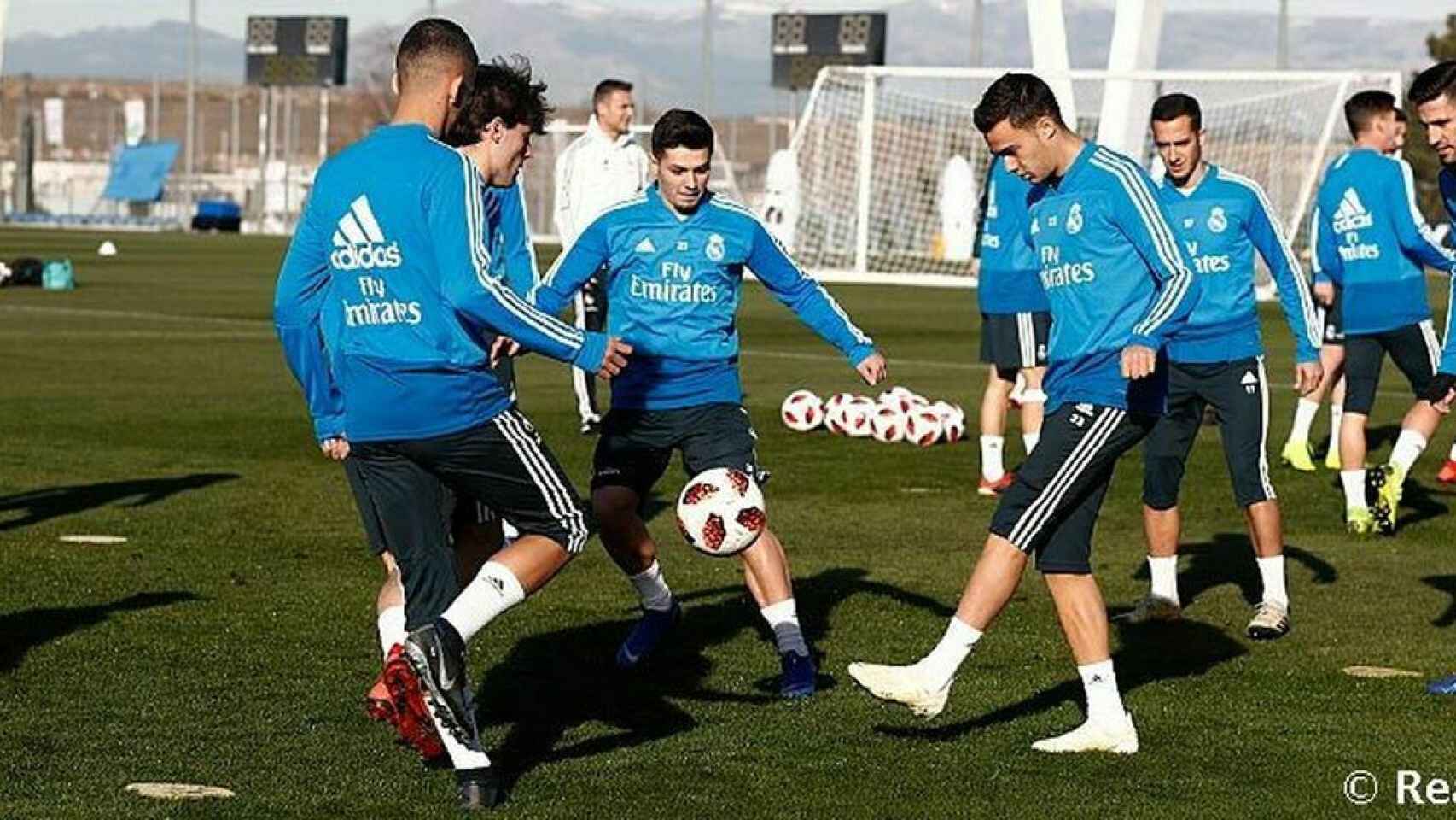 Brahim Díaz en un entrenamiento del Real Madrid / EFE