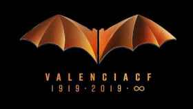 El murciélago escudo del Valencia, que causa el enfrentamiento entre DC Comics y el club de fútbol / TWITTER