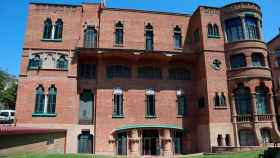 El pabellón Santa Victòria del Recinto Modernista de Sant Pau, que, una vez rehabilitado, acogerá un nuevo hospicio para niños con enfermedades terminales / FUNDACIÓN ENRIQUETA VILLAVECCHIA