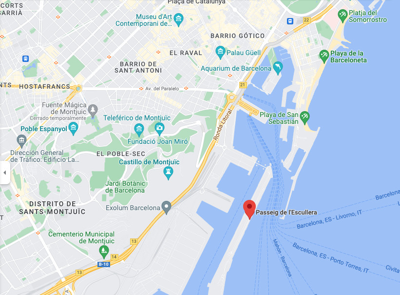Paseo de la Escullera de Barcelona, zona donde se encuentra embarrancada la ballena / GOOGLE MAPS