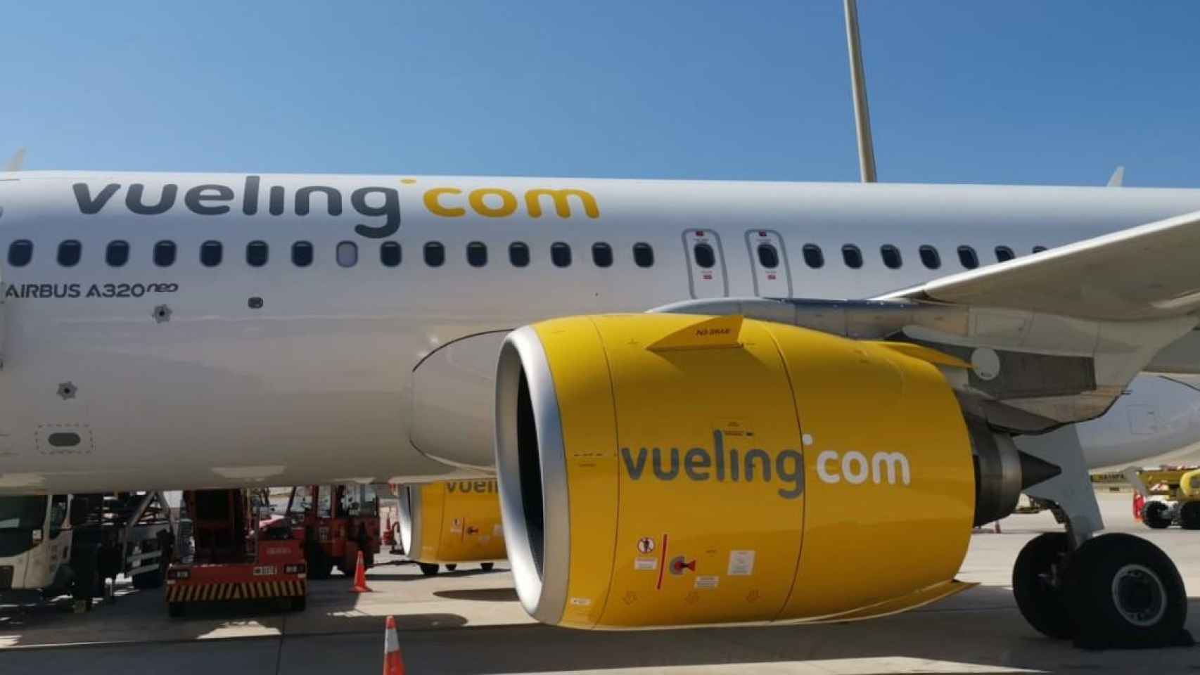 Un A320 de Vueling en el aeropuerto de El Prat /CG