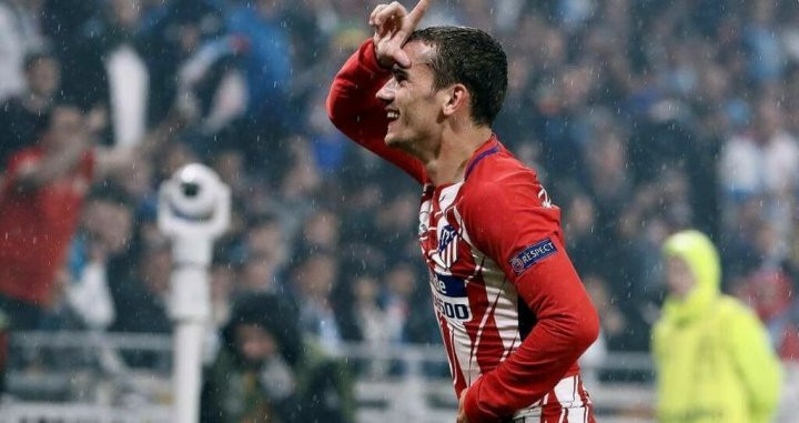 Griezmann celebra un gol con el Atlético de Madrid / EFE
