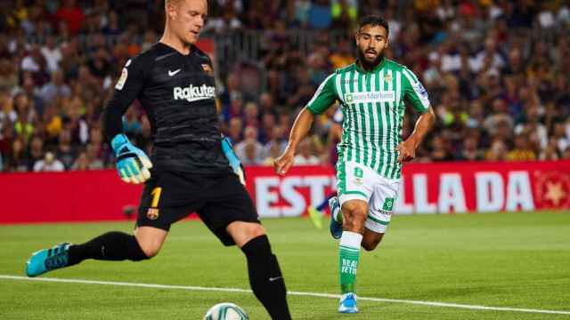 Una foto de Marc Ter Stegen durante el partido ante el Betis / EFE