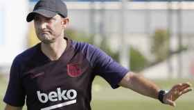 Valverde en un entrenamiento del Barça / EFE