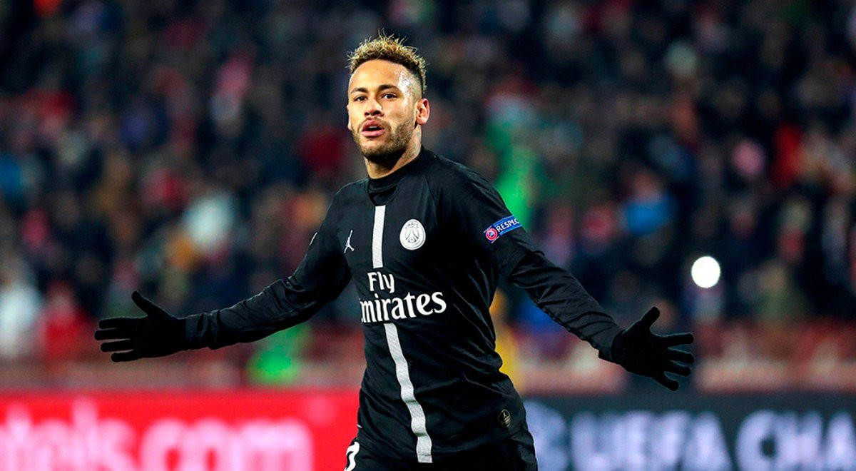 Neymar en un encuentro con el Paris Saint Germain EFE