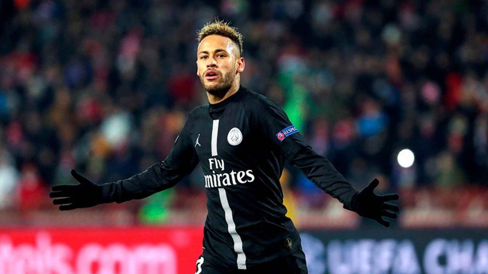 Neymar en un encuentro con el Paris Saint Germain EFE