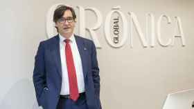 Salvador Illa, diputado del PSC en el Parlamento de Cataluña, en la redacción de 'Crónica Global' / LENA PRIETO