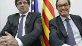 Artur Mas y Carles Puigdemont, ex presidentes de la Generalitat, en una imagen de archivo / EFE