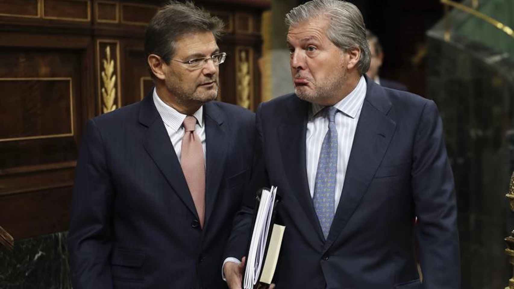 El ministro de Educación, Iñigo Mendez de Vigo, junto a Rafael Catalá, ministro de Justicia / EFE