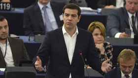 El primer ministro griego, Alexis Tsipras, interviene durante el pleno del Parlamento Europeo