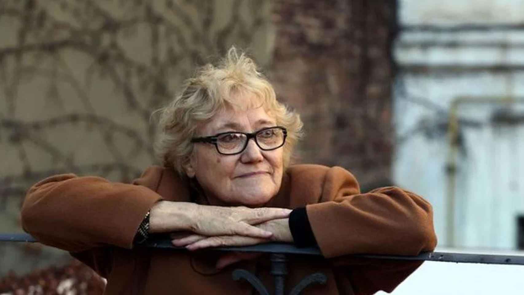 La escritora Isabel-Clara Simó, una de las voces más importantes de las letras catalanas modernas que ha muerto a los 76 años / EFE