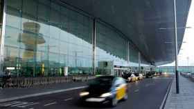 Taxistas en el aeropuerto de El Prat / CG