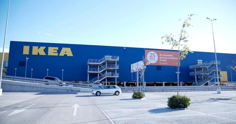 Tienda de Ikea con conversores fabricados por ABB / ABB